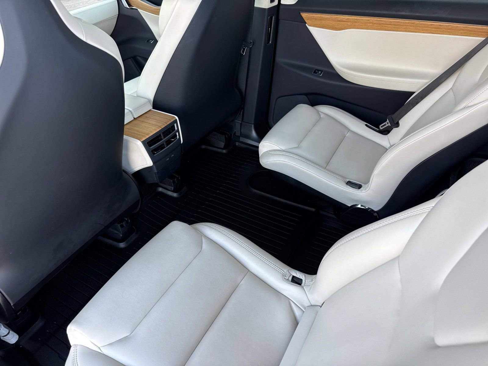 Used 2019 Tesla Model X Long Range AWD/4WD image 12