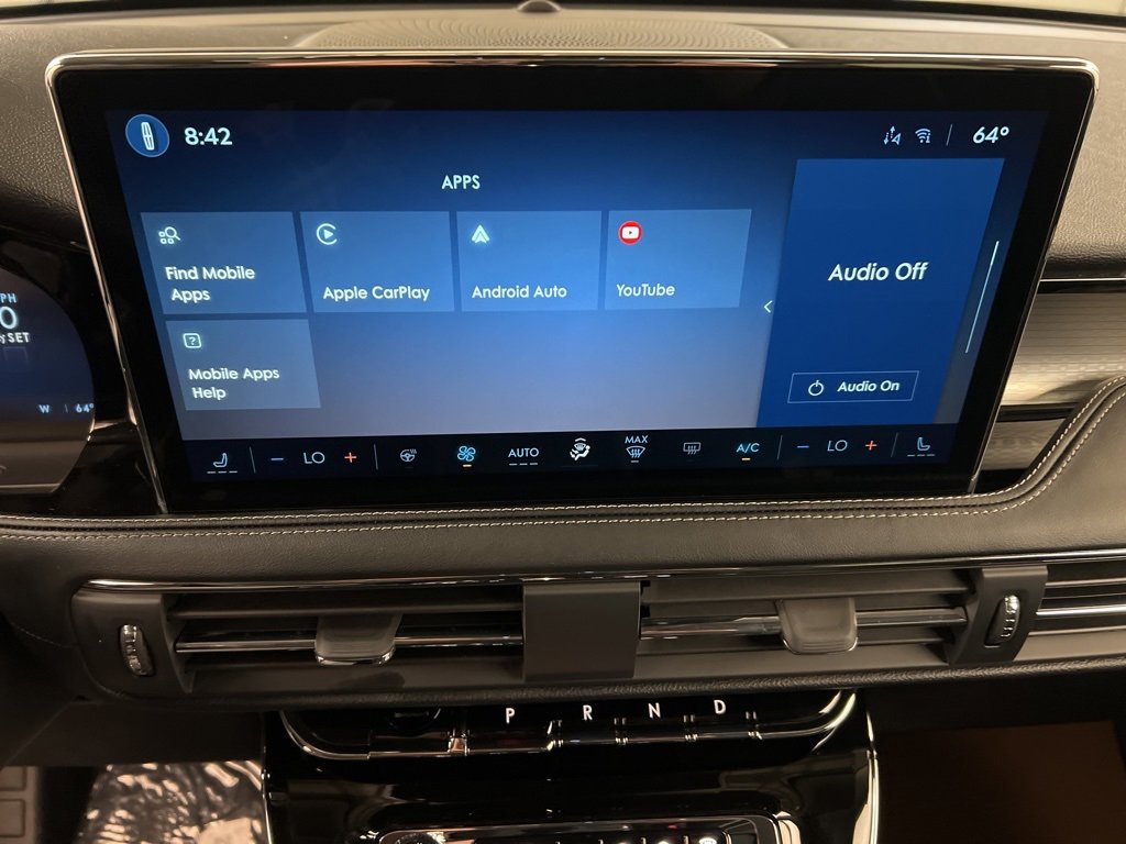 Used 2026 Lincoln Corsair Premiere image 9