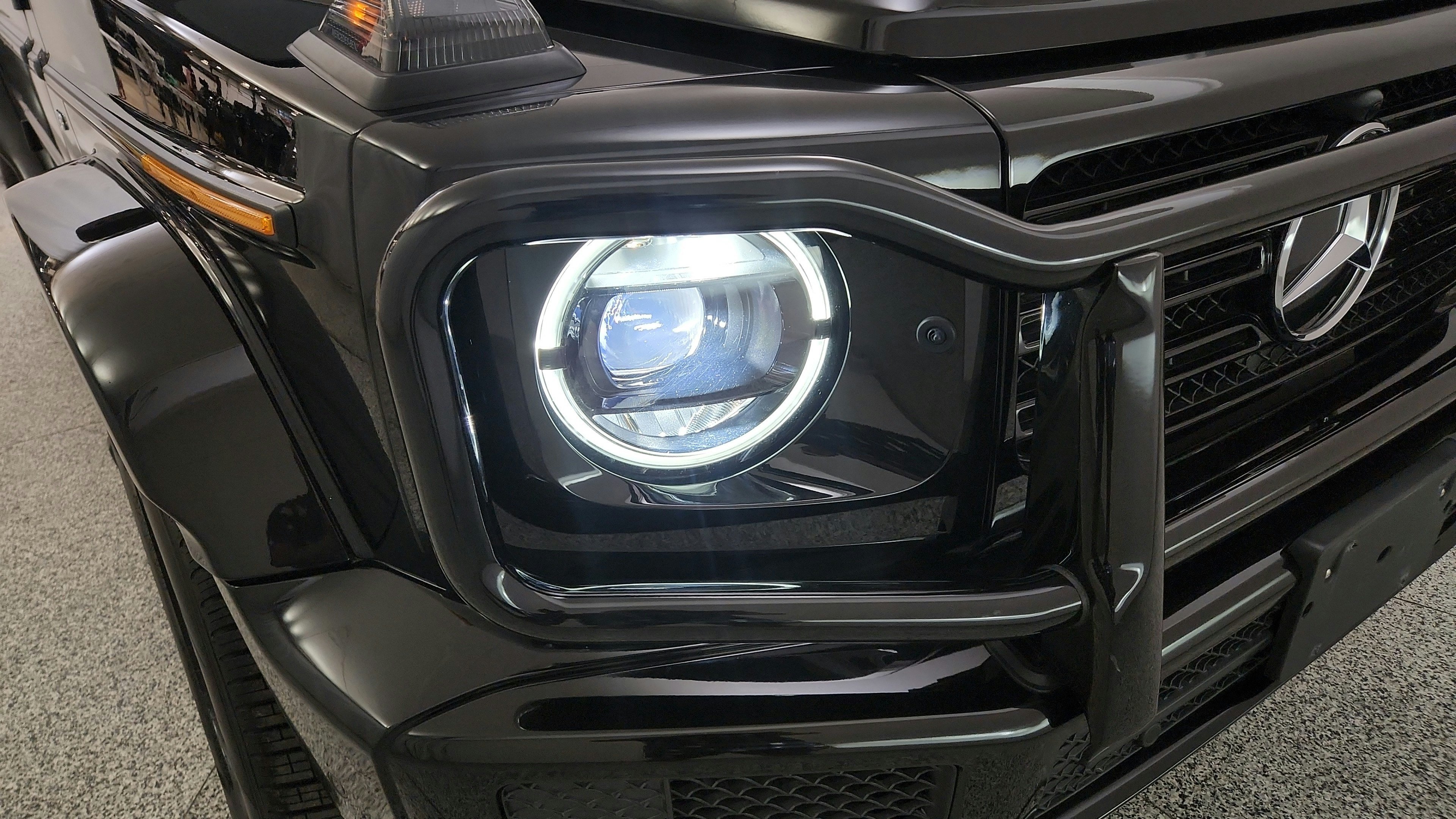 Used 2022 Mercedes-Benz G 550 image 39