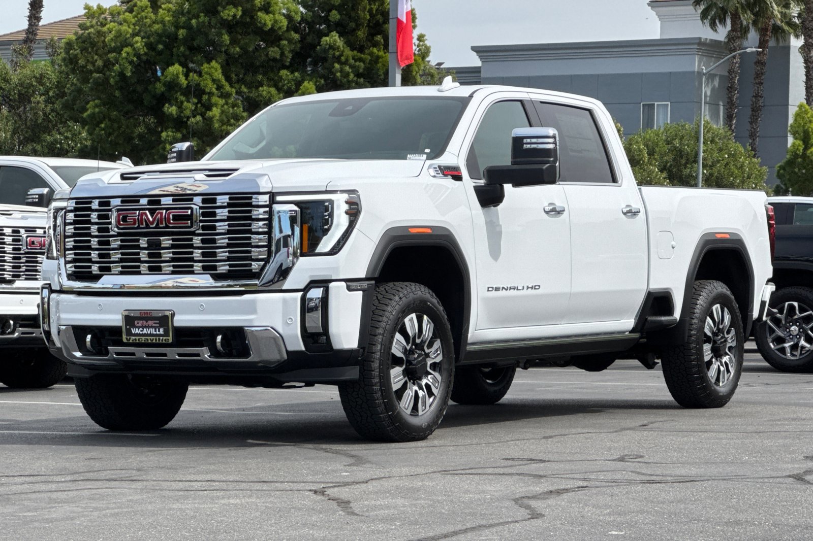 New 2026 GMC Sierra 2500 Denali w/ Denali Reserve Package image 9