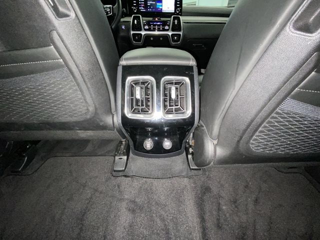 Used 2023 Kia Sorento SX FWD image 30