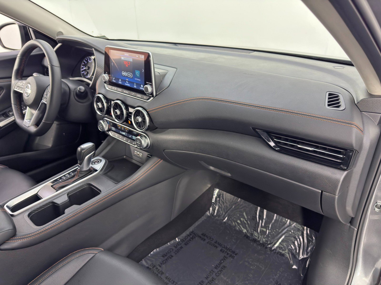 Used 2023 Nissan Sentra SR w/ SR Premium Package image 14
