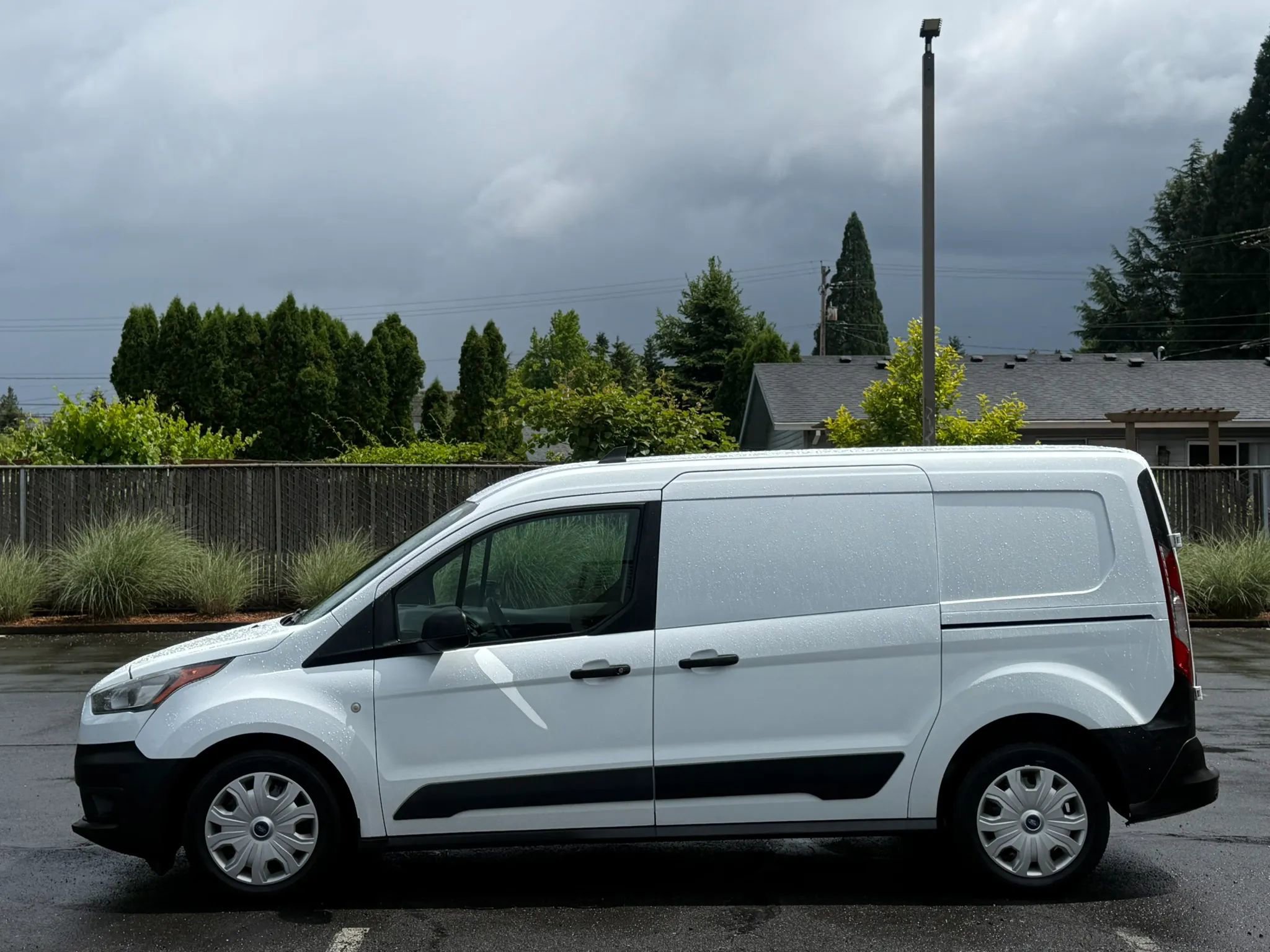 Used 2021 Ford Transit Connect XL FWD image 2
