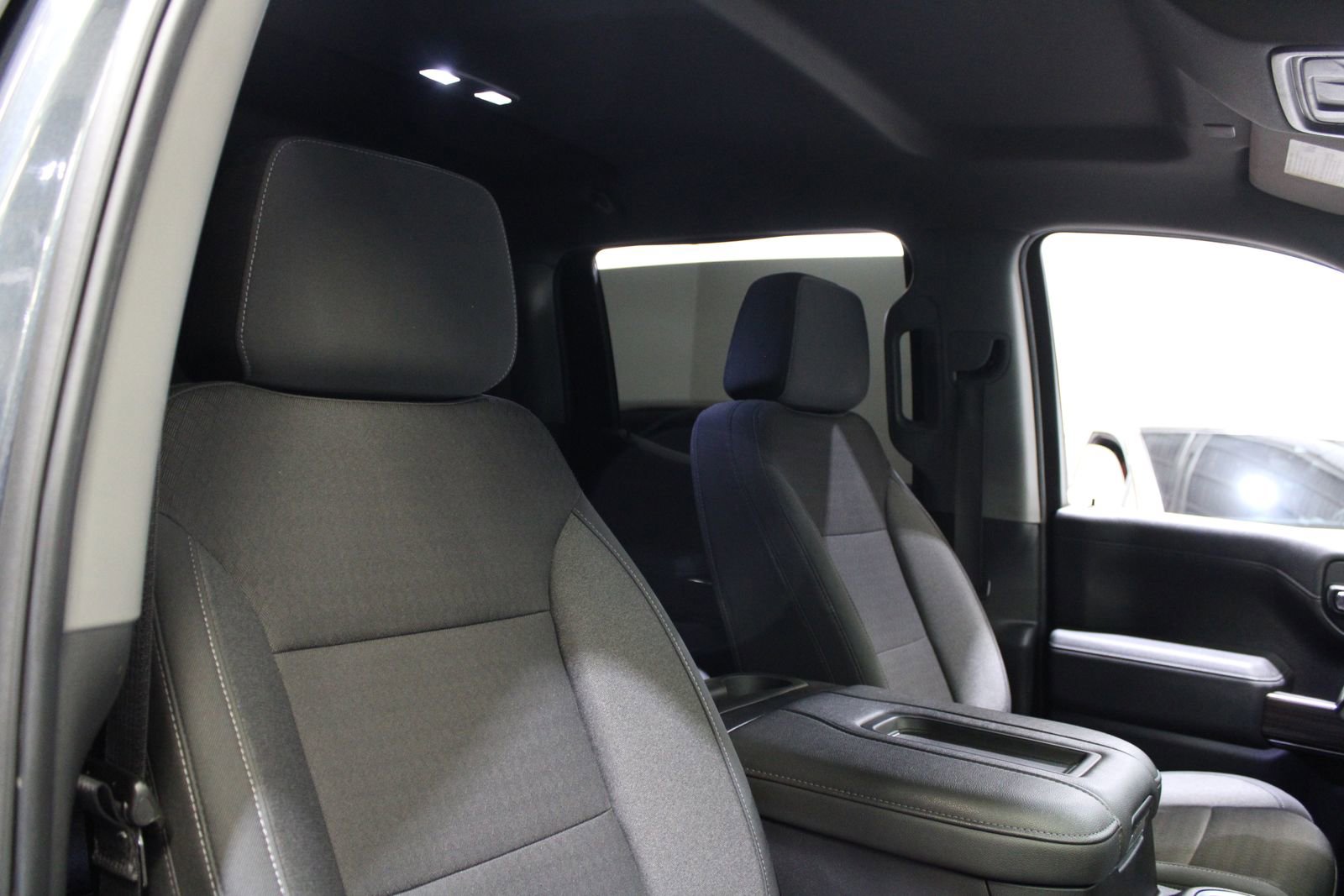 Used 2021 Chevrolet Silverado 1500 RST image 22