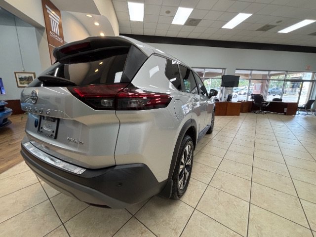 Used 2022 Nissan Rogue SV AWD/4WD image 8