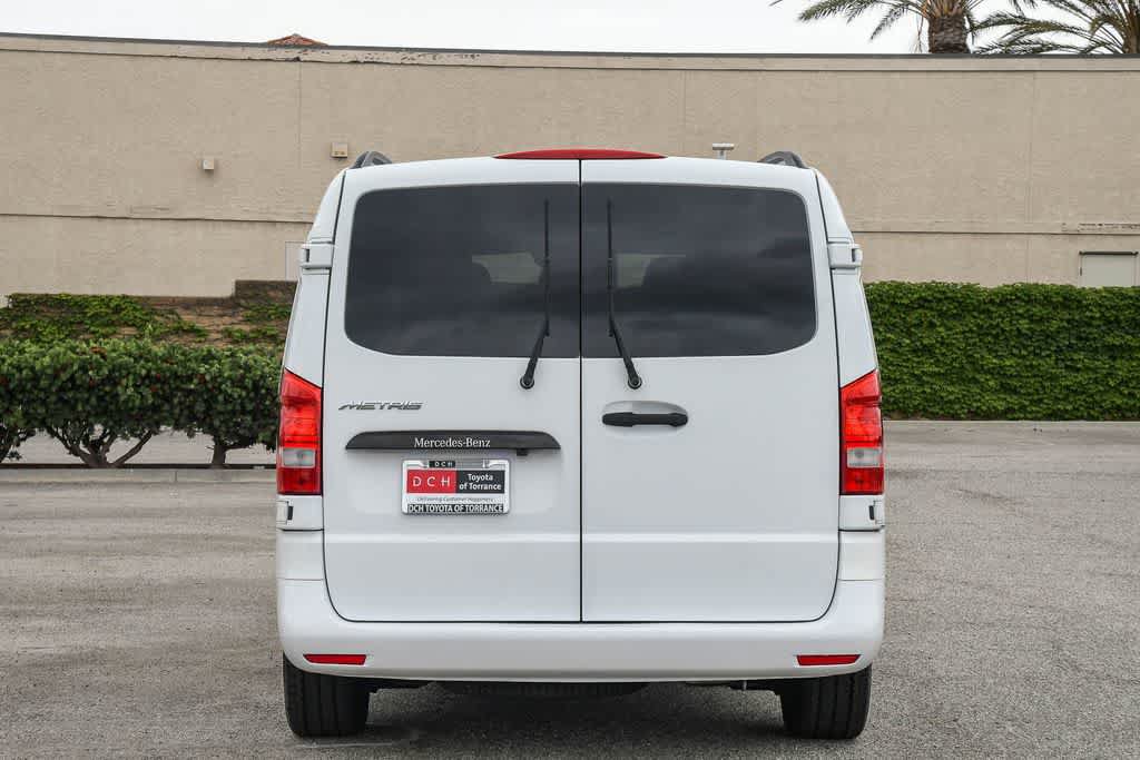 Used 2016 Mercedes-Benz Metris Passenger w/ Active Safety Plus Package image 8