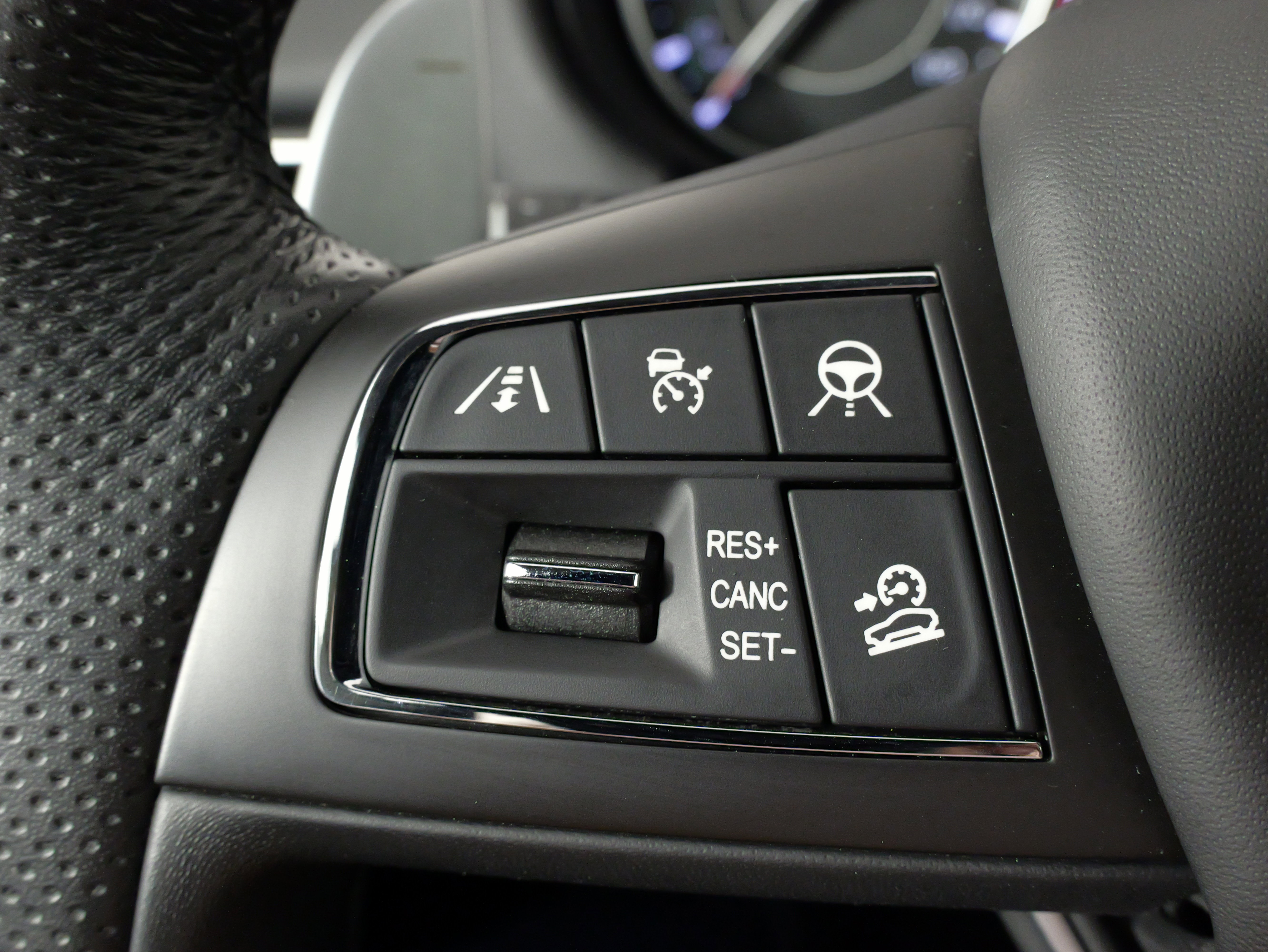 Used 2024 Maserati Levante GT Ultima image 42