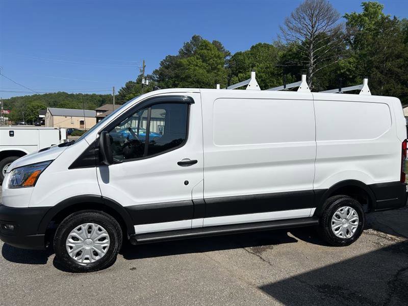 Used 2024 Ford Transit 250 Low Roof w/ Exterior Upgrade Package RWD image 2