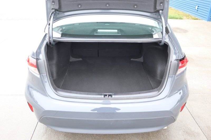 Used 2024 Toyota Corolla LE image 16