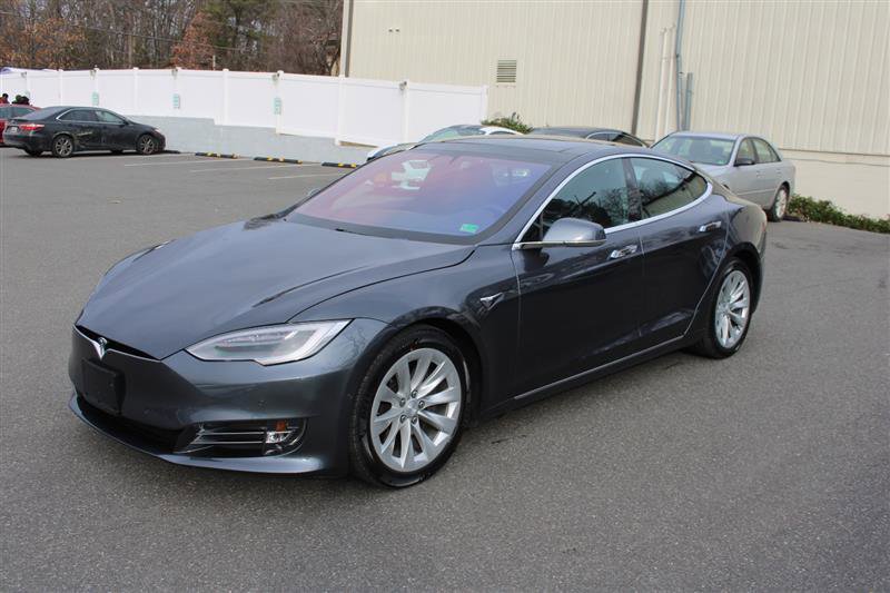 Used 2018 Tesla Model S 100D image 4