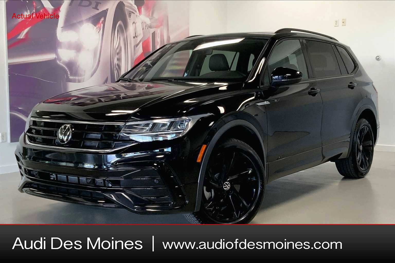 Used 2024 Volkswagen Tiguan SE R-Line