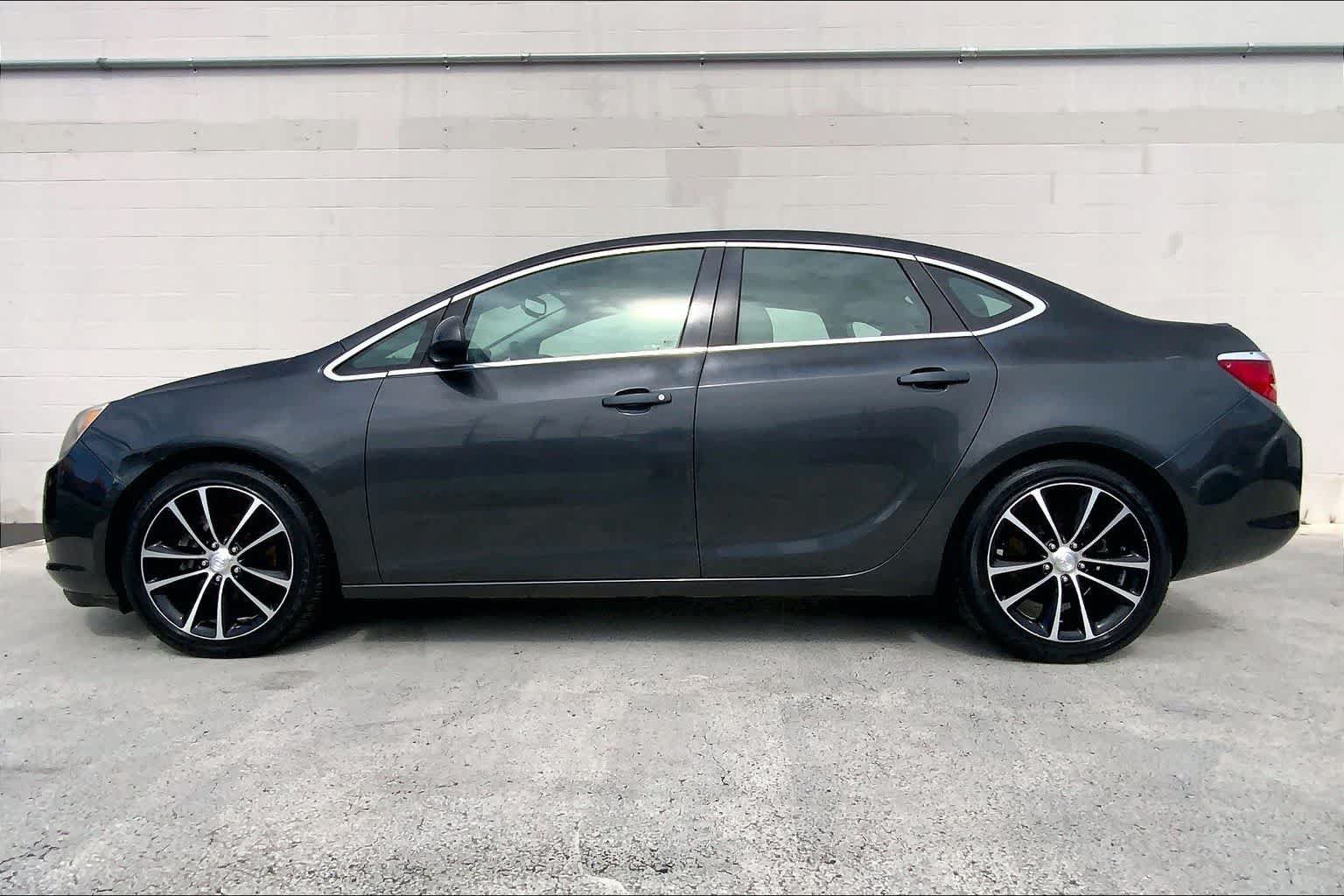 Used 2016 Buick Verano Sport Touring FWD image 3