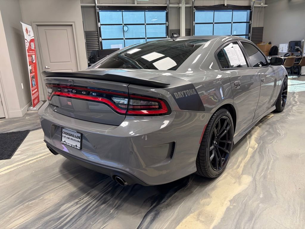 Used 2018 Dodge Charger R/T image 27