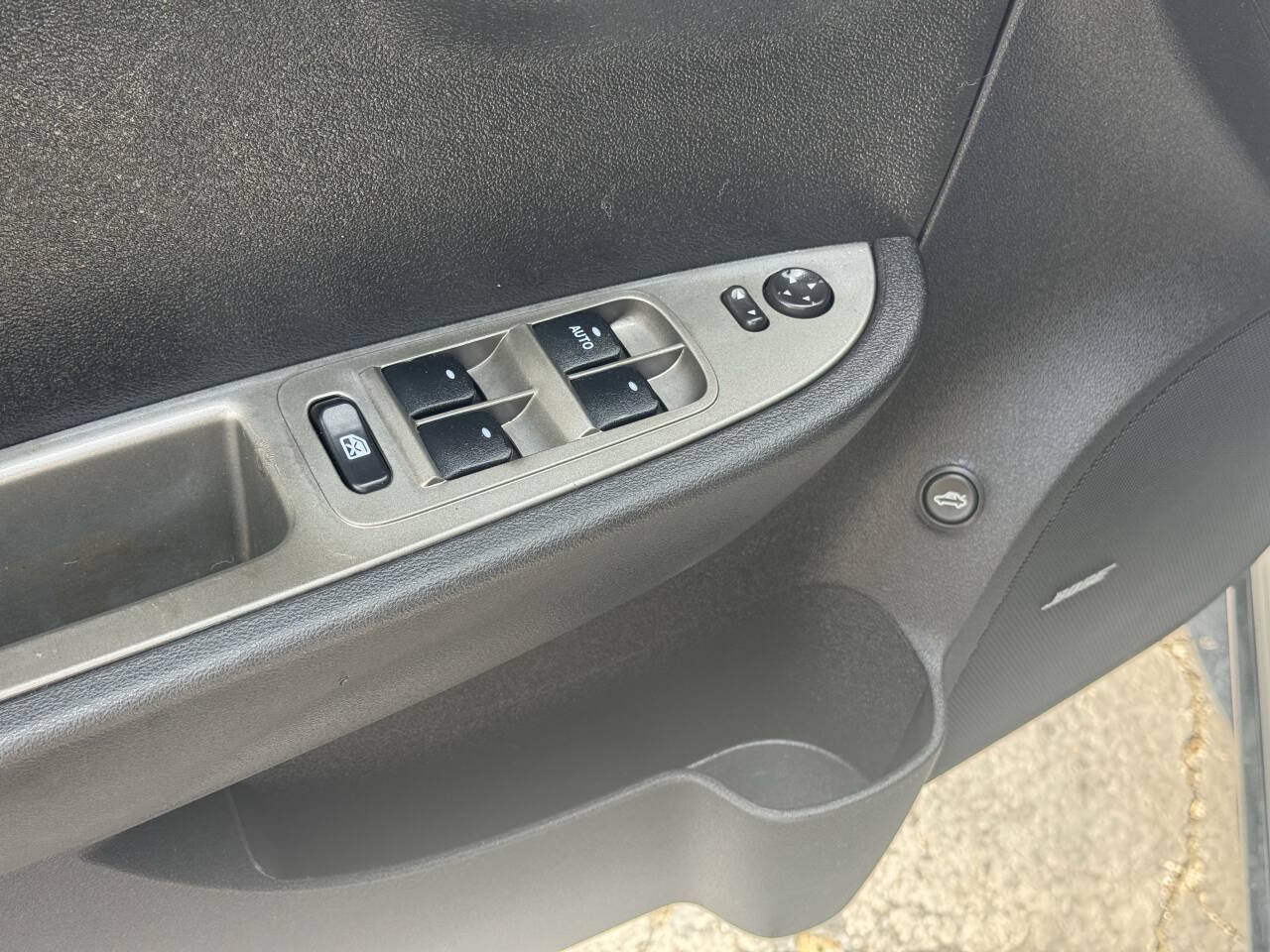 Used 2012 Chevrolet Malibu LTZ FWD image 15