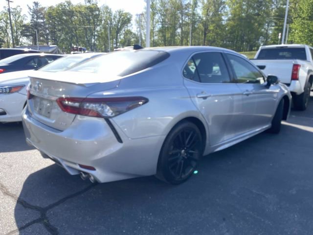 Used 2022 Toyota Camry XSE w/ Navigation Package FWD image 4
