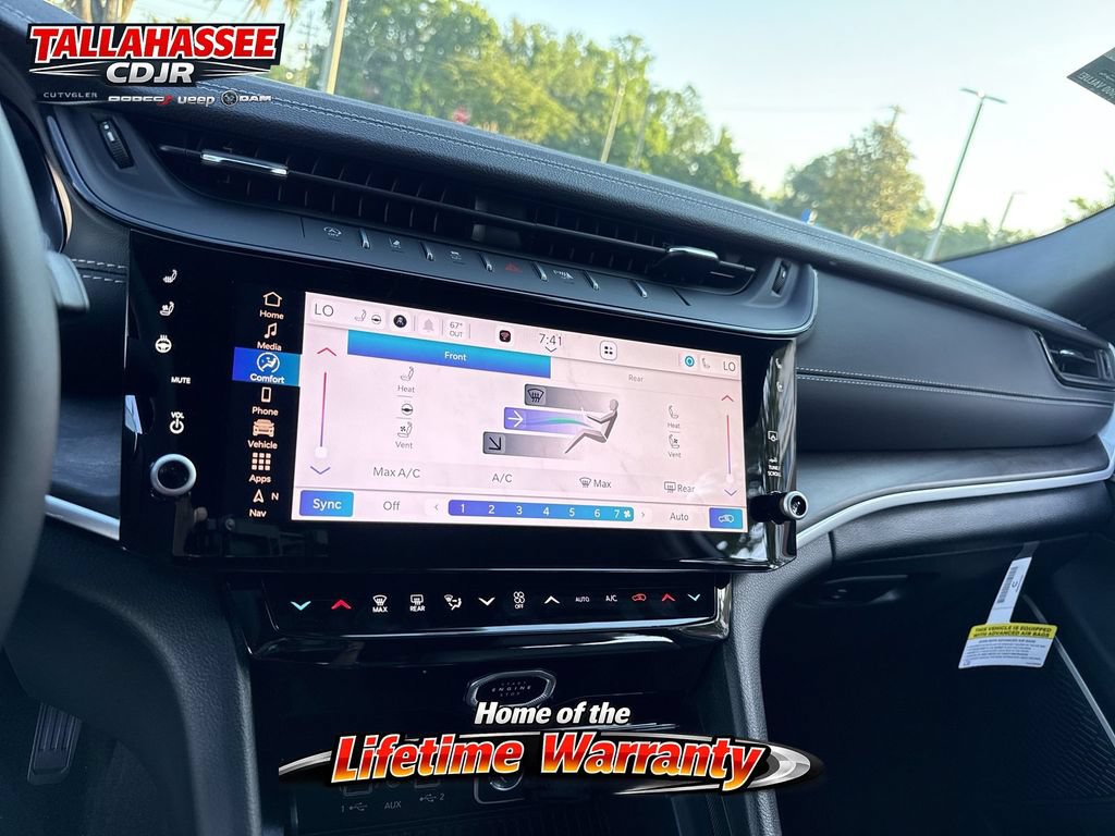 New 2026 Jeep Grand Cherokee L Limited AWD/4WD image 27