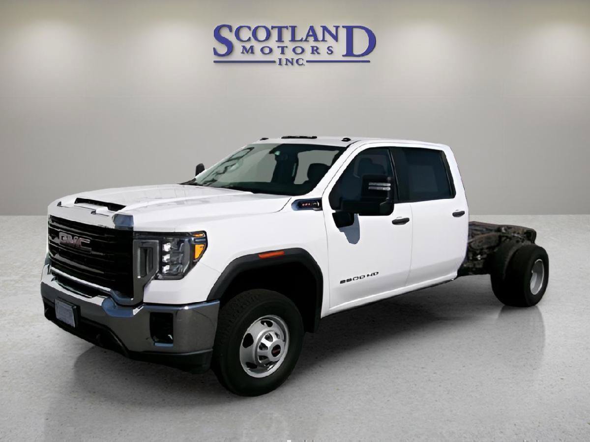 Used 2022 GMC Sierra 3500 Pro w/ Convenience Package RWD image 2