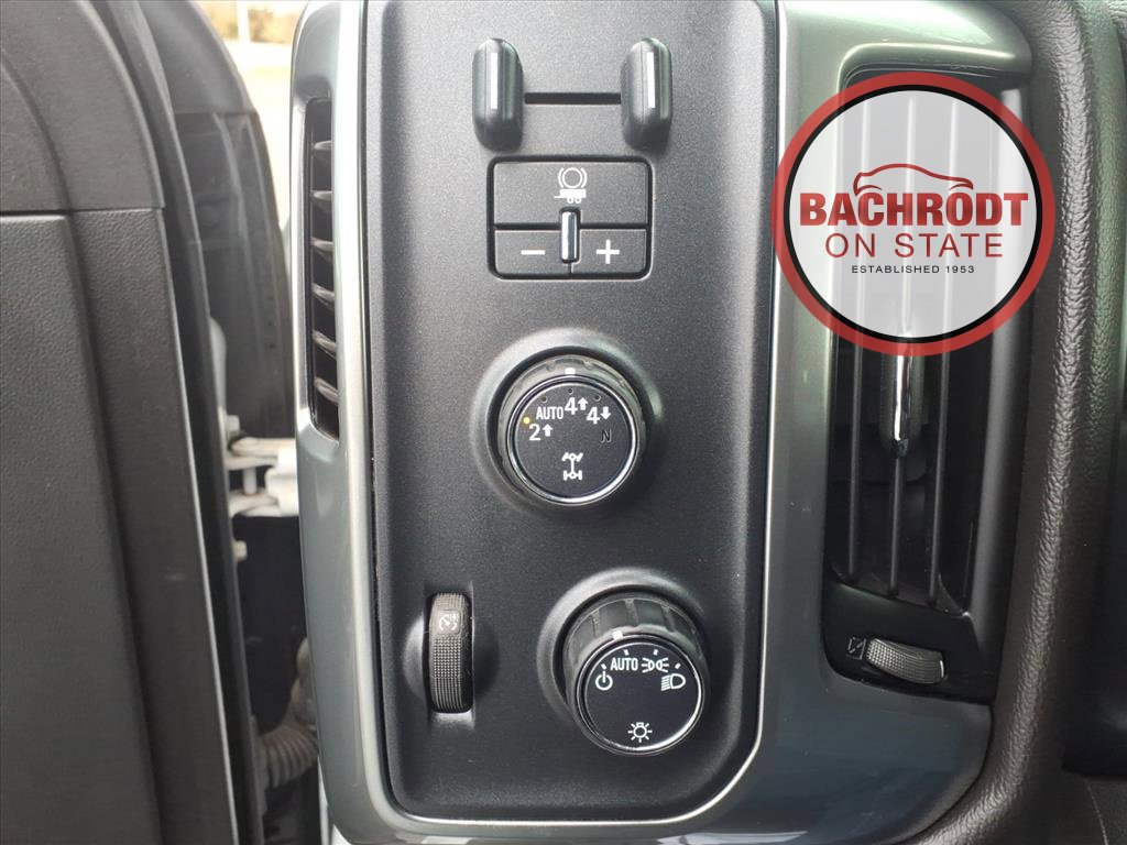 Used 2018 Chevrolet Silverado 1500 LT w/ Trailering Package image 18