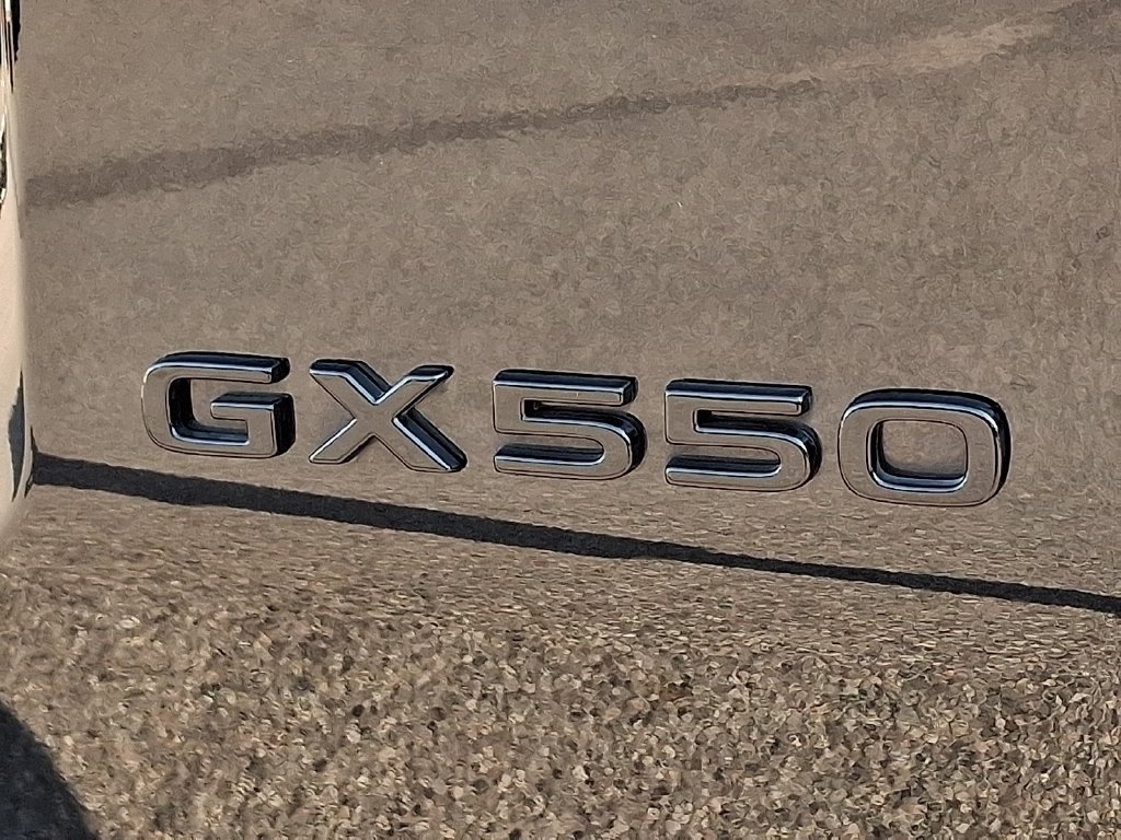 Certified 2024 Lexus GX 550 w/ Accessory Package (Z1) AWD/4WD image 31