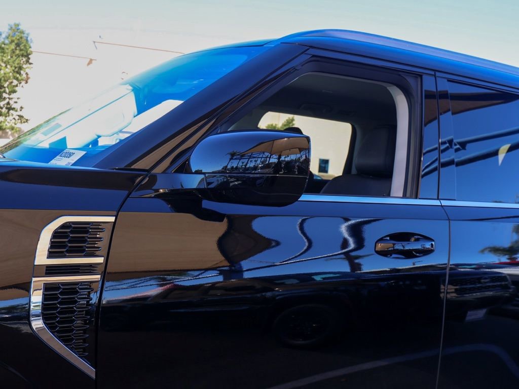 New 2026 Nissan Armada SV image 12