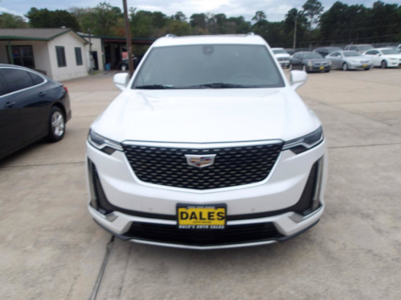 Used 2021 Cadillac XT6 Premium Luxury FWD image 3