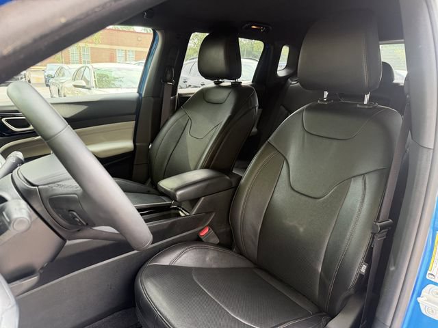 Used 2024 Jeep Compass Limited w/ Elite Group AWD/4WD image 12