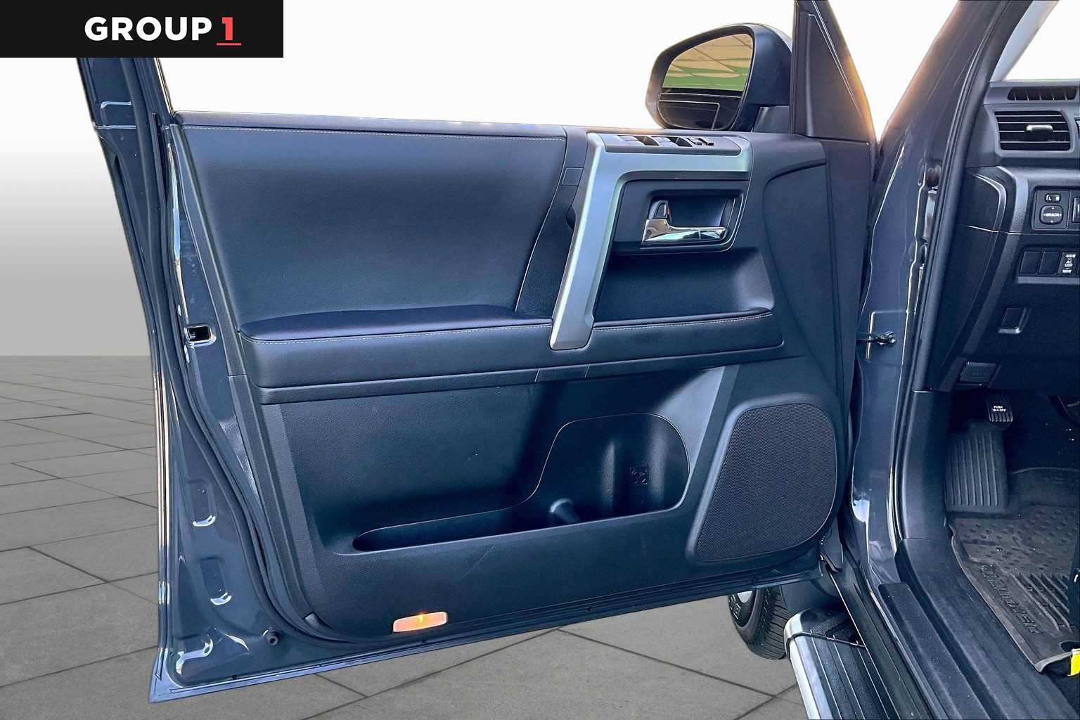 Used 2024 Toyota 4Runner SR5 Premium w/ Moonroof Package AWD/4WD image 22