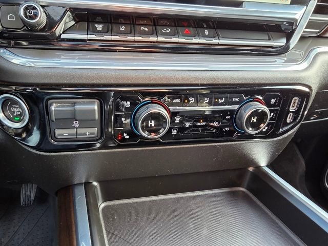 Used 2024 Chevrolet Silverado 3500 High Country w/ High Country Premium Package image 26