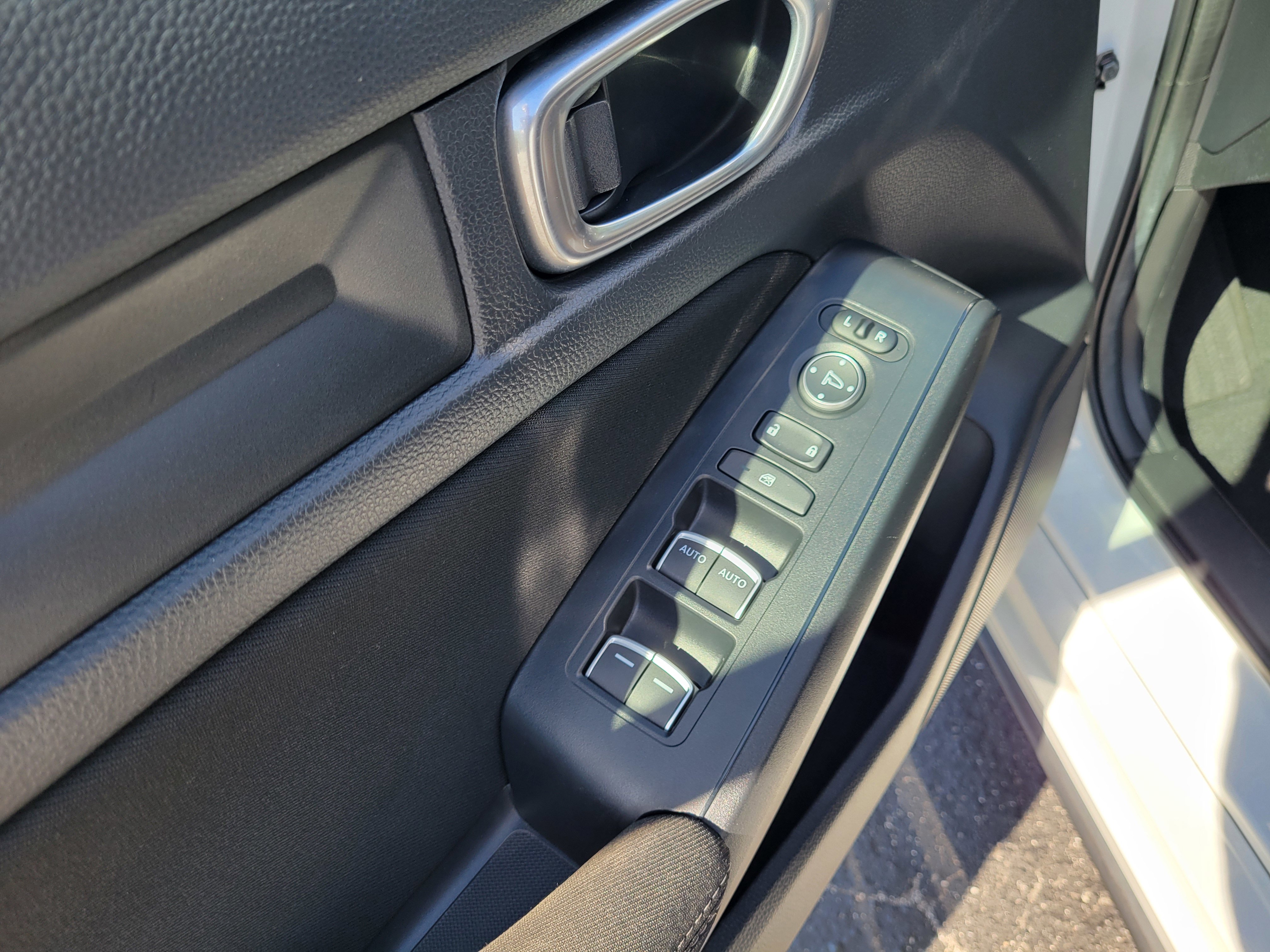 Used 2023 Honda Civic Sport image 22