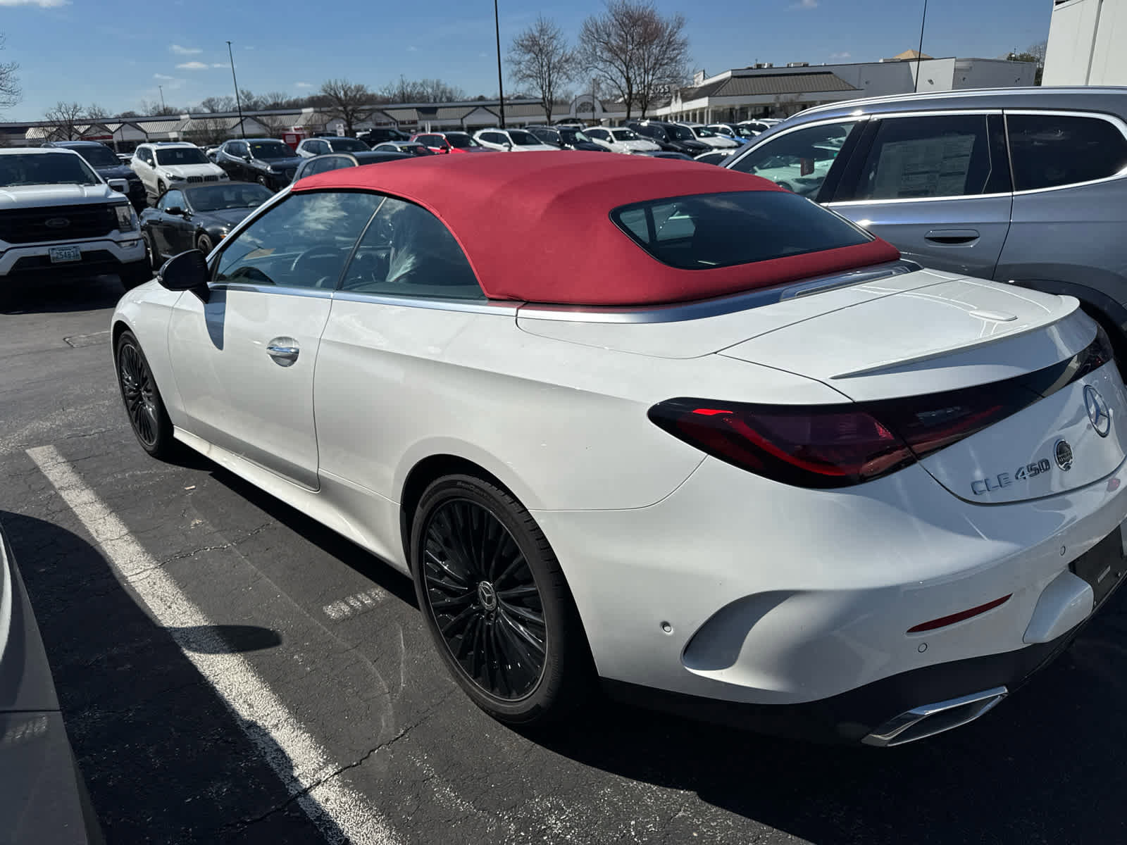 Used 2024 Mercedes-Benz CLE 450 4MATIC Cabriolet image 4