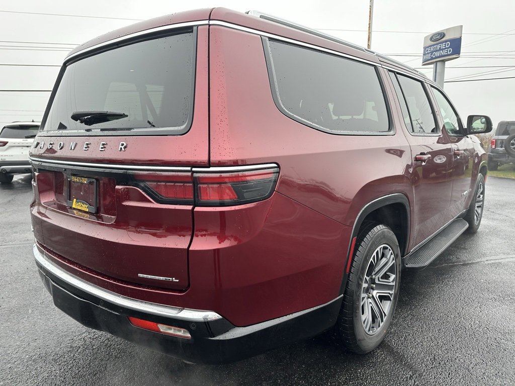 Used 2023 Jeep Wagoneer L Series II image 10