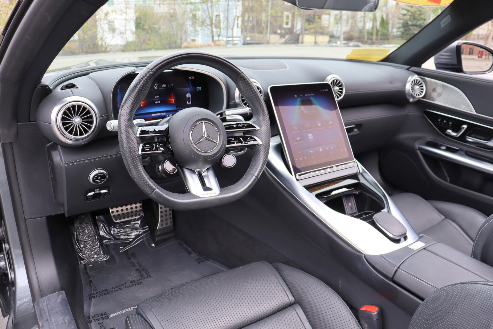 Used 2023 Mercedes-Benz SL 43 AMG image 11