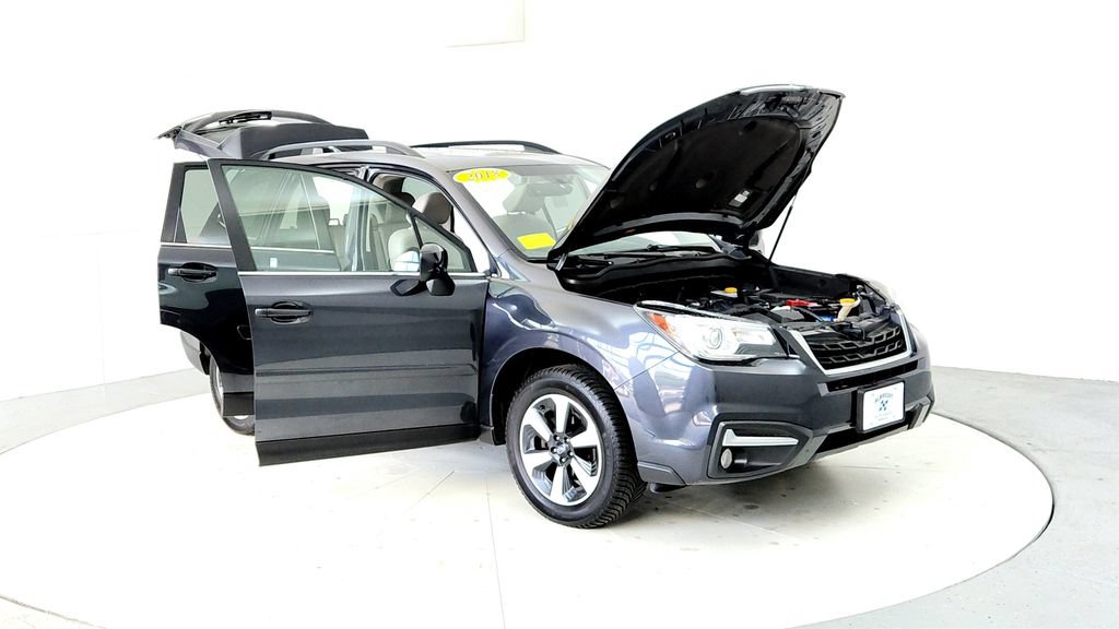 Used 2018 Subaru Forester 2.5i Limited AWD/4WD image 12