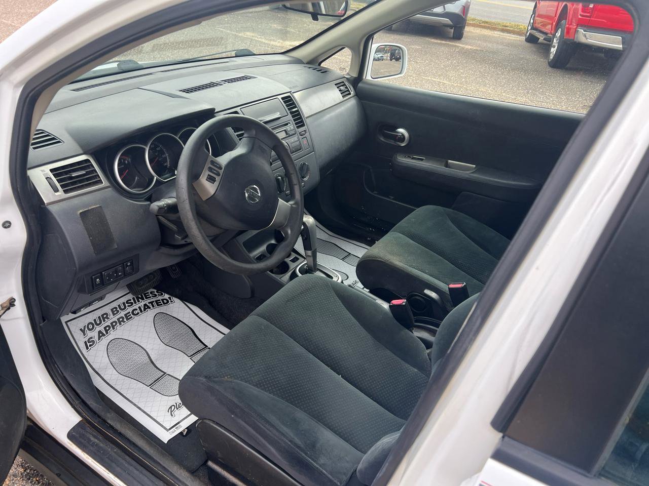 Used 2012 Nissan Versa 1.8 S w/ Plus Pkg image 11