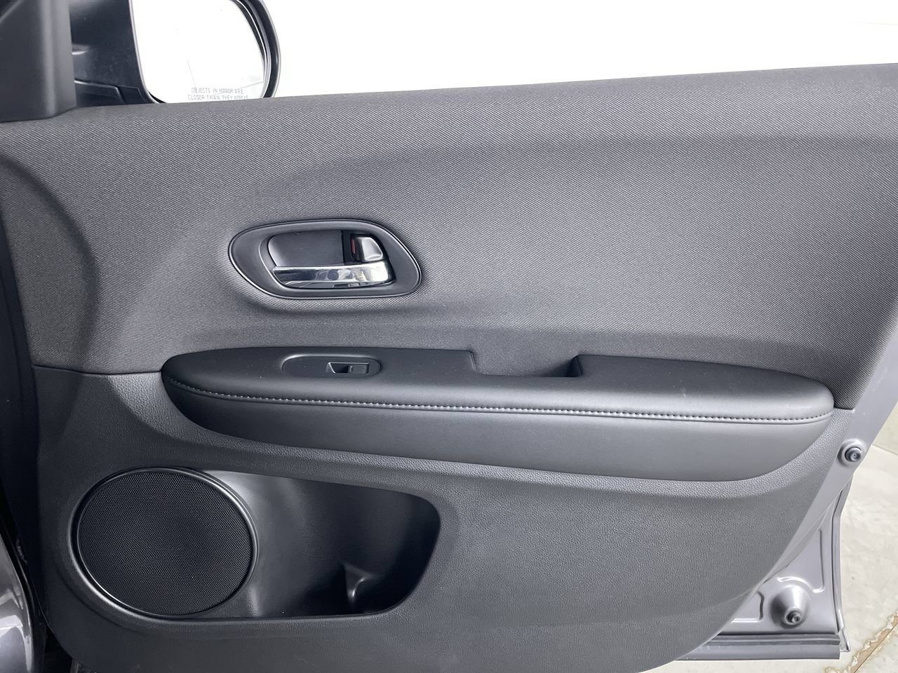 Used 2019 Honda HR-V LX image 23