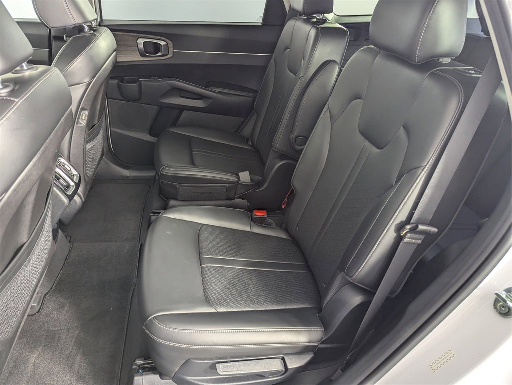 Used 2023 Kia Sorento X-Line EX image 30