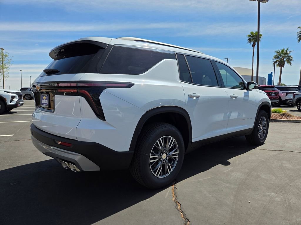 New 2026 Chevrolet Traverse LT w/ Driver Confidence Package FWD image 4