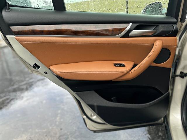Used 2017 BMW X3 sDrive28i image 16