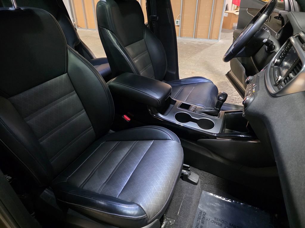 Used 2016 Kia Sorento SX image 20