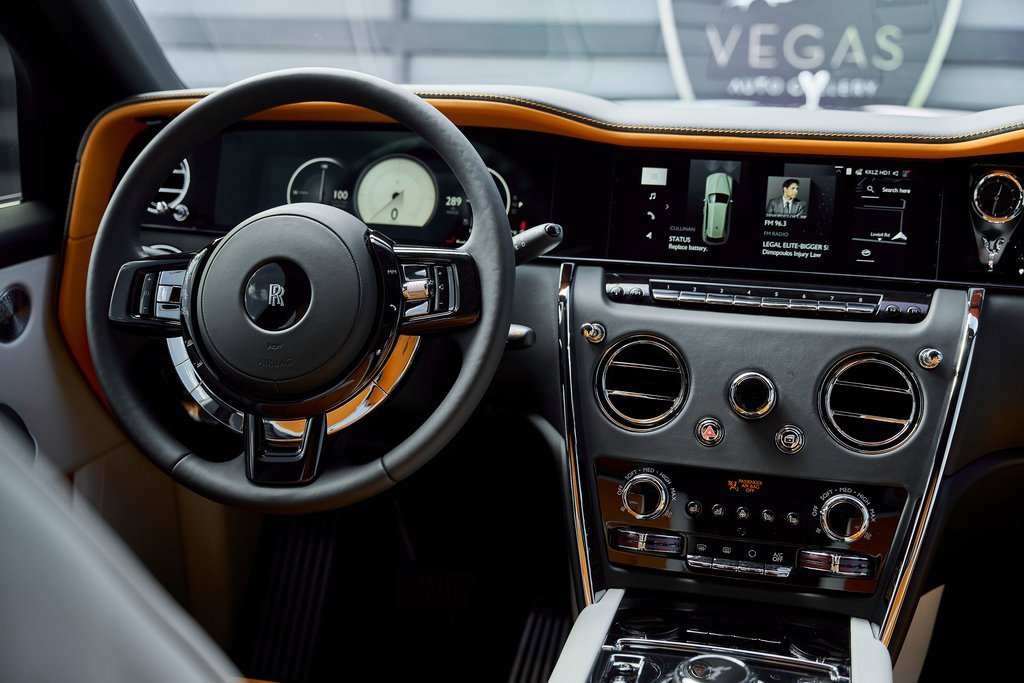 Used 2026 Rolls-Royce Cullinan image 58