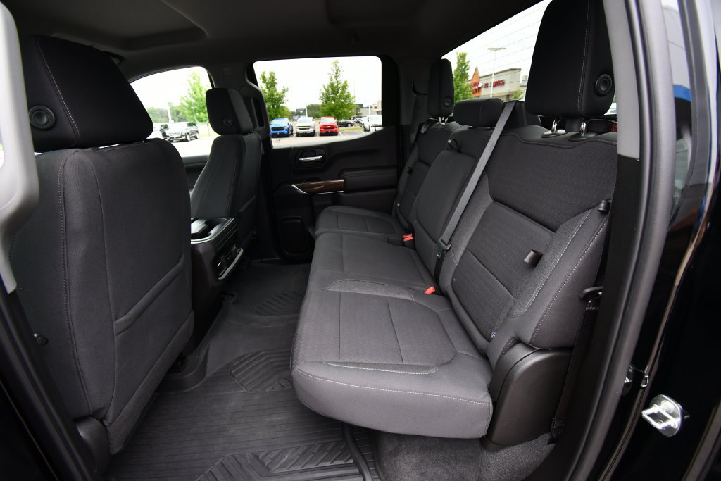 Used 2022 Chevrolet Silverado 1500 LT Trail Boss w/ Bed Protection Package AWD/4WD image 16