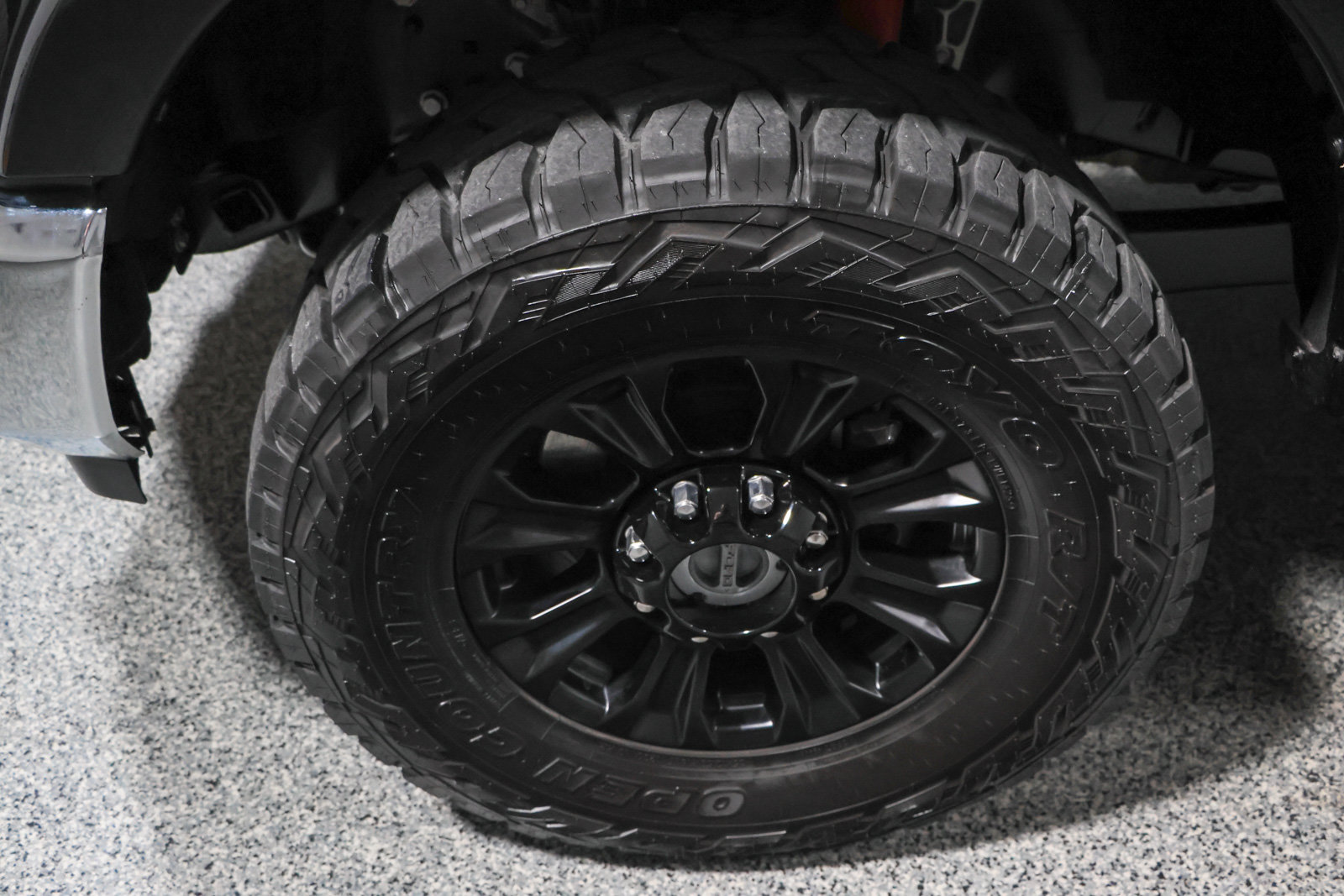 Used 2022 Ford F250 Lariat w/ Tremor Off-Road Package AWD/4WD image 11