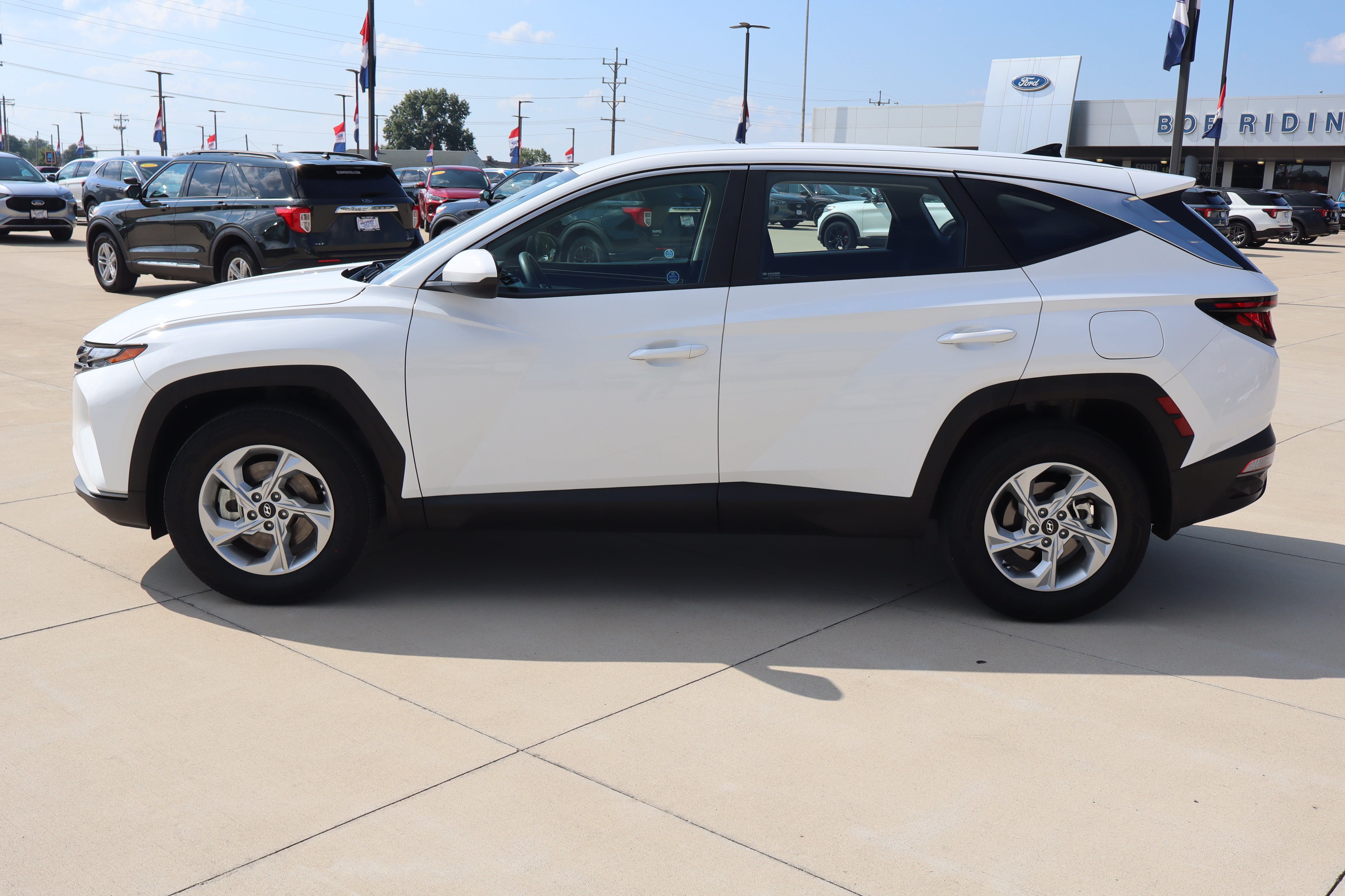 Used 2024 Hyundai Tucson SE AWD/4WD image 8