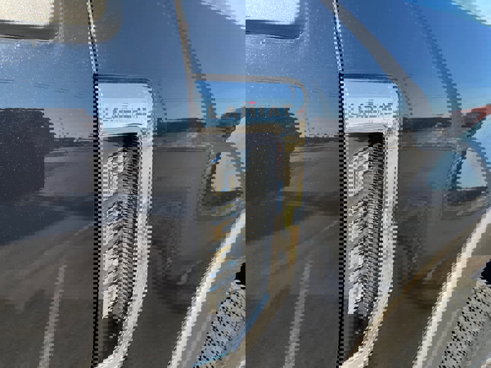 Used 2019 Ford F250 Lariat w/ Lariat Ultimate Package image 23