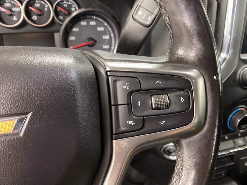 Used 2020 Chevrolet Silverado 1500 LT w/ All-Star Edition AWD/4WD image 31
