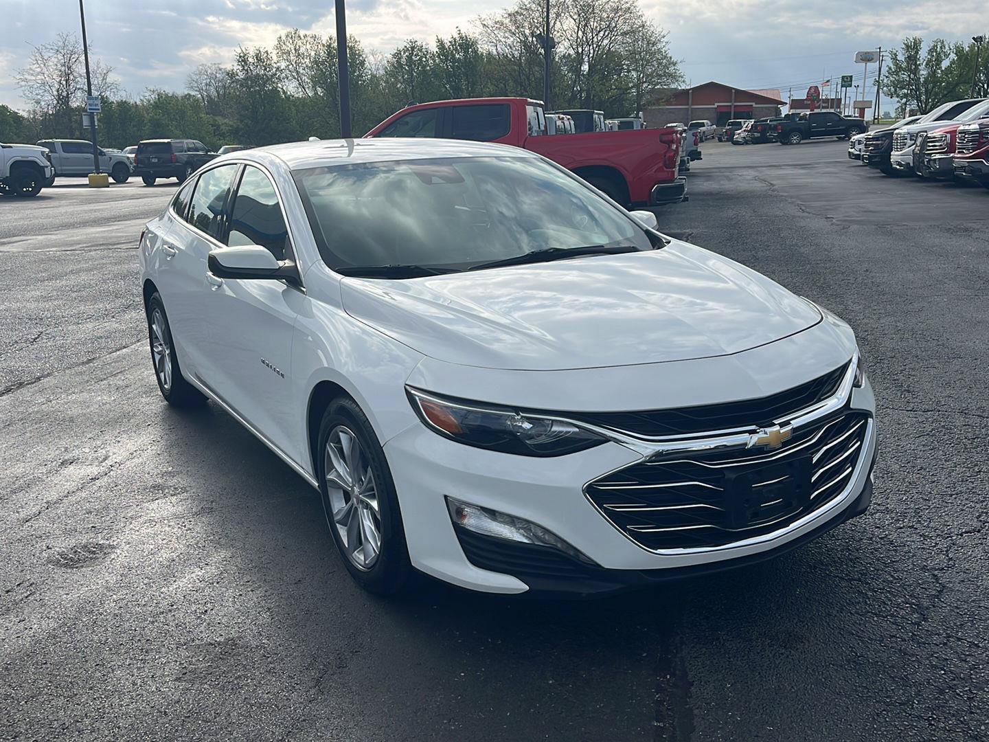 Used 2023 Chevrolet Malibu LT FWD image 7