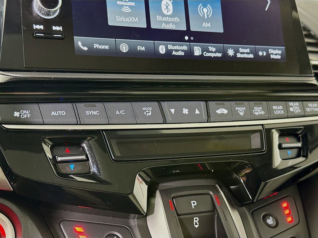 Used 2025 Honda Odyssey EX-L image 7