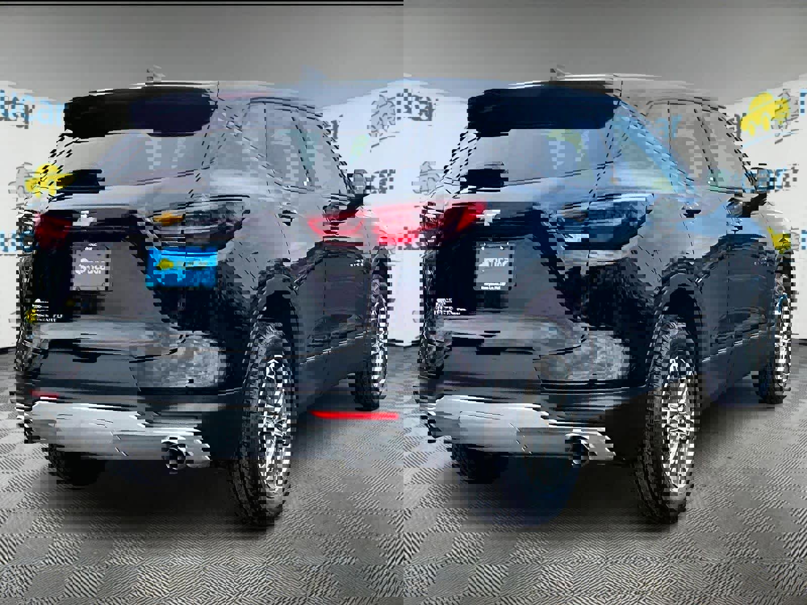 Used 2023 Chevrolet Blazer LT AWD/4WD image 6