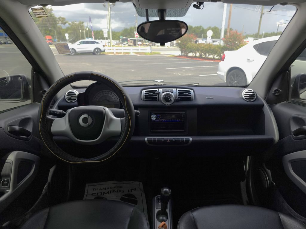 Used 2013 smart fortwo pure RWD image 14