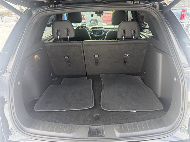 Used 2023 Chevrolet TrailBlazer RS w/ Sun and Liftgate Package image 21